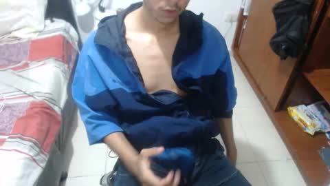 Darwin Daniel Segura Parra online show from May 16, 1:24 am