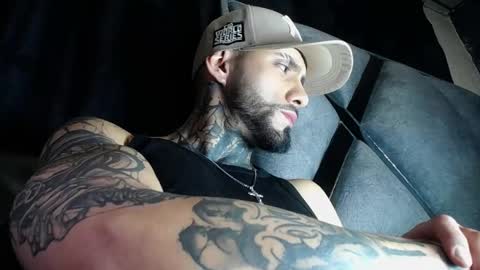 dante_d_angelo_ online show from May 16, 7:38 am