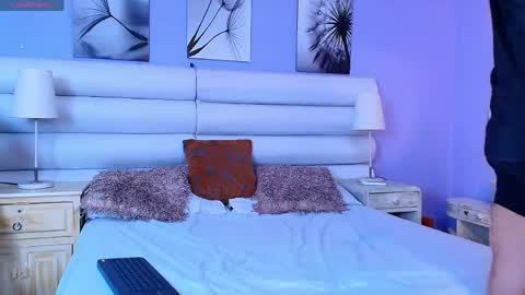 dante_flamee online show from May 23, 2:57 pm