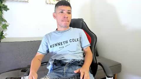 Dante Rivas online show from June 22, 8:16 pm