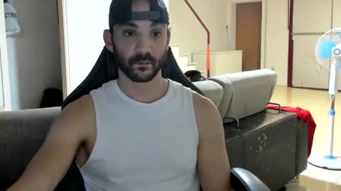 dany2189 online show from July 17, 9:17 pm