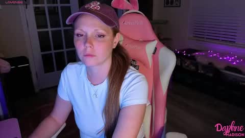 Daphne Madison online show from June 2, 2:13 am