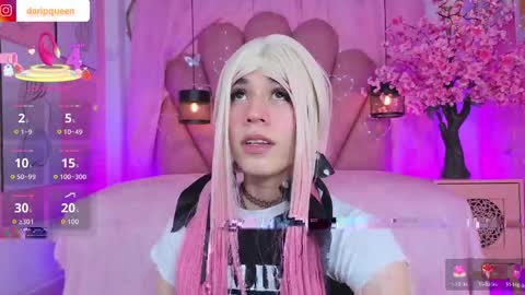 DaripQueen online show from May 4, 2:45 pm