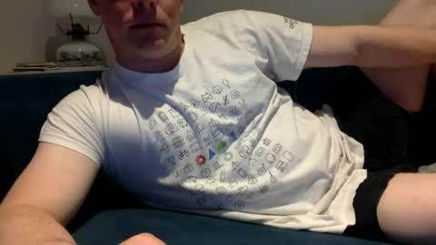 daveb709709709 online show from June 18, 1:55 am