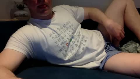daveb709709709 online show from June 3, 2:14 am