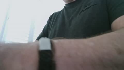 davesu12345 online show from July 8, 8:18 am
