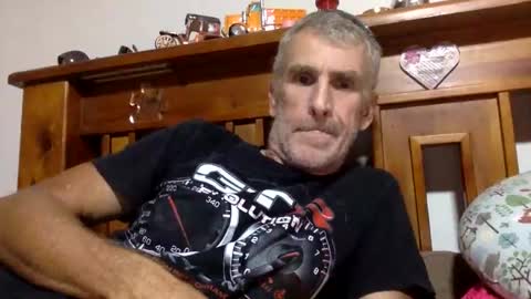 deanofflove2210 online show from February 3, 6:02 am