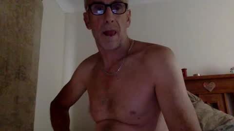 deanofflove2210 online show from January 22, 2:59 am