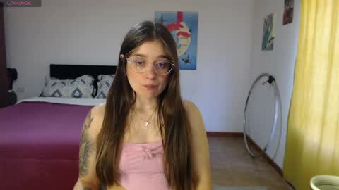dearlilith6666 online show from May 14, 4:49 pm