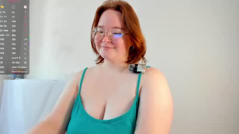 DeboraDebbieDee online show from June 21, 5:25 am