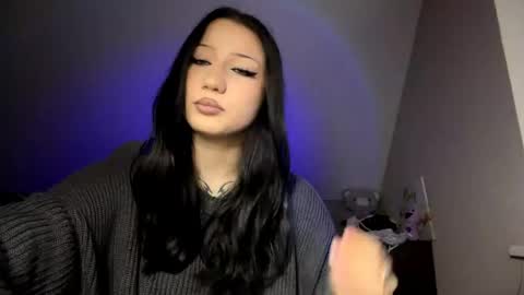Milana  online show from May 16, 2:27 pm
