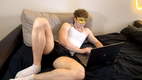 Deni online show from May 19, 8:32 am