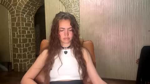 Eva online show from May 29, 6:39 pm