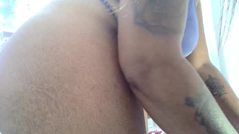 diamondd_gold online show from March 28, 3:30 am