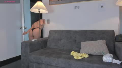 vanessa online show from June 5, 6:52 am