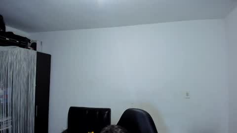 diiego_xxx online show from May 6, 12:27 am