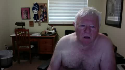 dirtrider195080438 online show from May 15, 2:02 pm