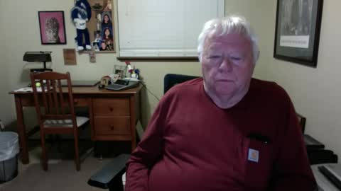 dirtrider195080438 online show from May 31, 5:39 am