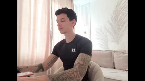 buy tokens with link  online show from June 7, 3:06 pm
