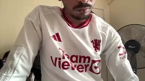 IndianLad online show from August 4, 1:40 pm