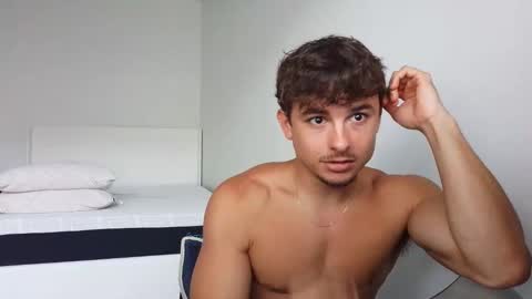 Dom online show from April 23, 4:19 pm