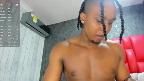 Dominicscott online show from May 27, 12:46 pm