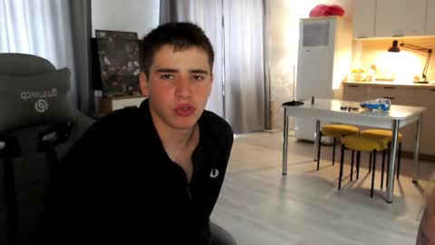 dream_reaper210635 online show from May 31, 1:21 pm