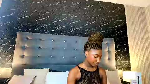 ebony_petitee online show from July 16, 1:58 pm