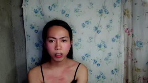 eddfox001 online show from July 14, 9:36 am