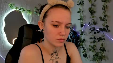 elastikiss online show from May 8, 8:53 am