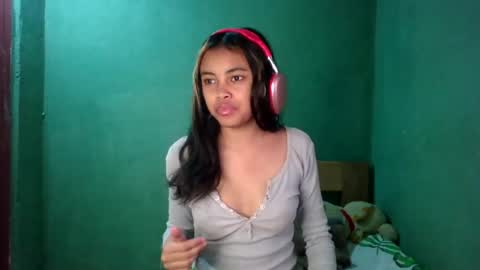 eldie69 online show from July 9, 8:18 am