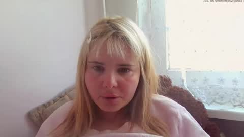Elena online show from May 14, 10:57 am