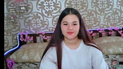 elisesmuse online show from July 6, 11:40 am