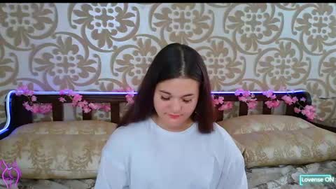 elisesmuse online show from July 9, 1:04 pm