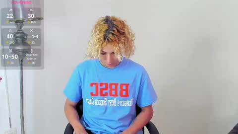 Valentino Konny y Jhon online show from July 19, 8:33 pm