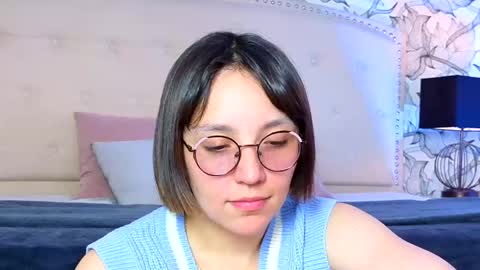 Eliza online show from May 20, 7:42 pm