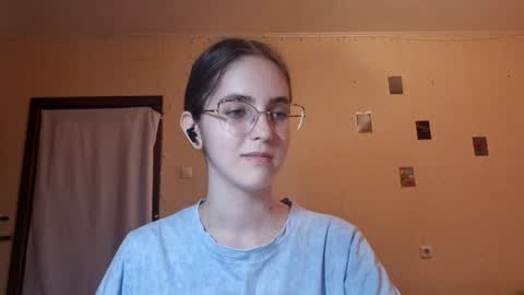 Kate online show from July 5, 2:24 pm