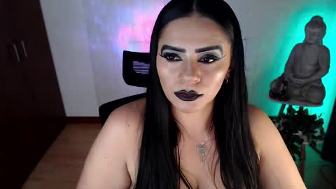 POWERFULL GODDESS EMILI online show from May 9, 2:06 am