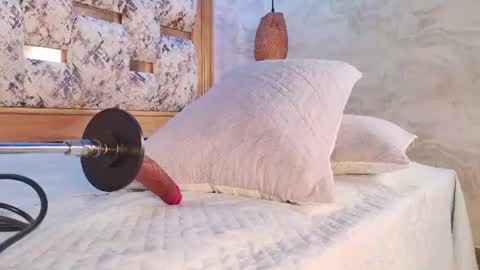 emily_greco online show from July 10, 11:48 am