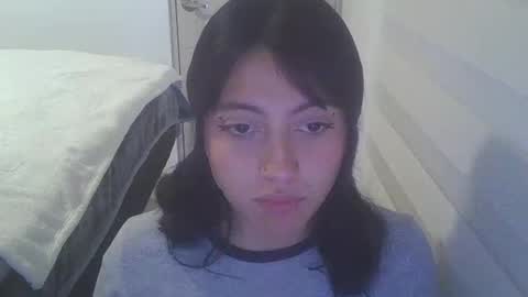 emma_cu online show from July 25, 10:29 pm