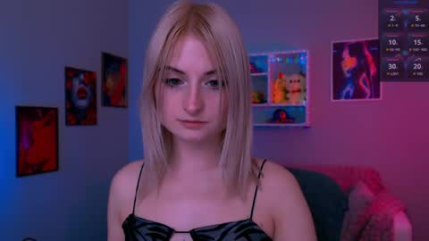 Emma online show from May 12, 7:23 pm