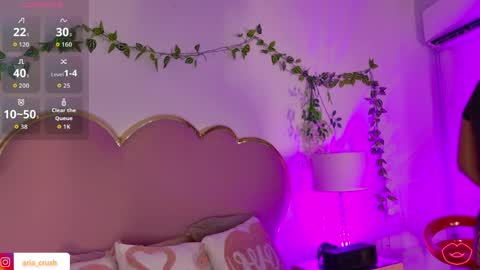 Welcome Im yosein  Your love is my passion activate it with your tips and enjoy with me online show from June 2, 11:18 pm