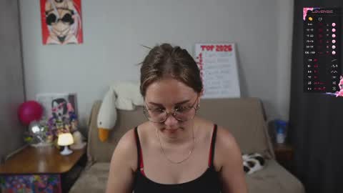 Mia online show from July 12, 5:49 pm