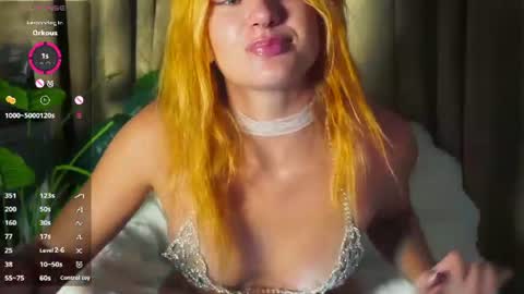 Emmylie online show from July 22, 1:46 pm