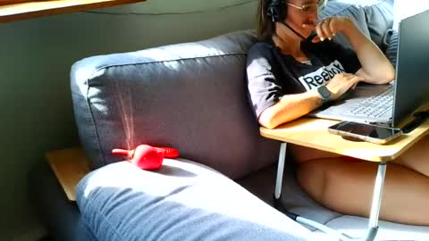 emyxxl online show from July 16, 12:52 pm