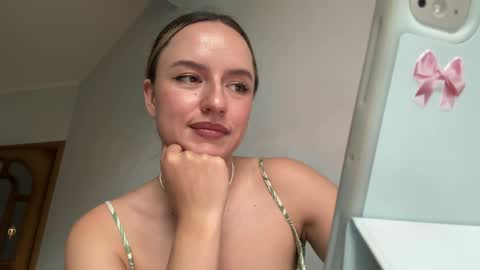 endlessvelour online show from June 1, 10:49 am