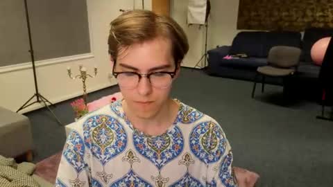 Endy online show from July 16, 2:20 pm