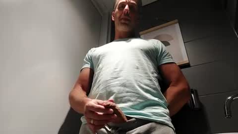 Enzos Massive Cock online show from July 22, 1:13 pm