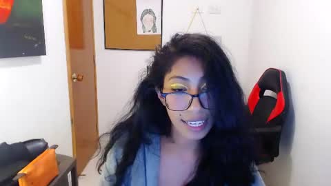 sofia online show from June 22, 12:17 am