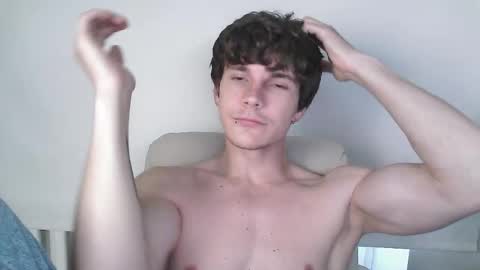 Eric Crush online show from May 30, 3:38 am